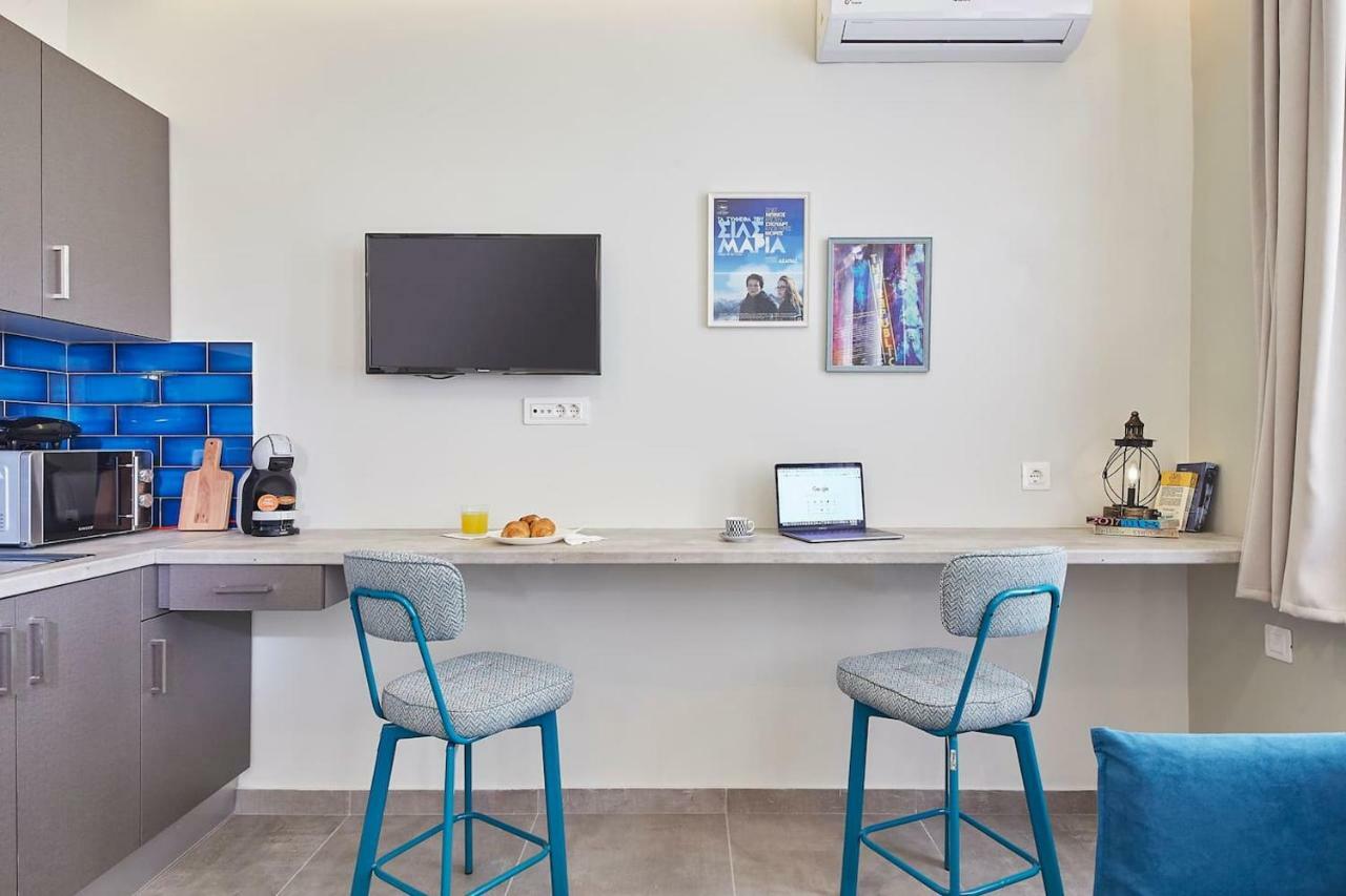 Live In A Funky & Renovated Studio Near Acropolis アテネ エクステリア 写真